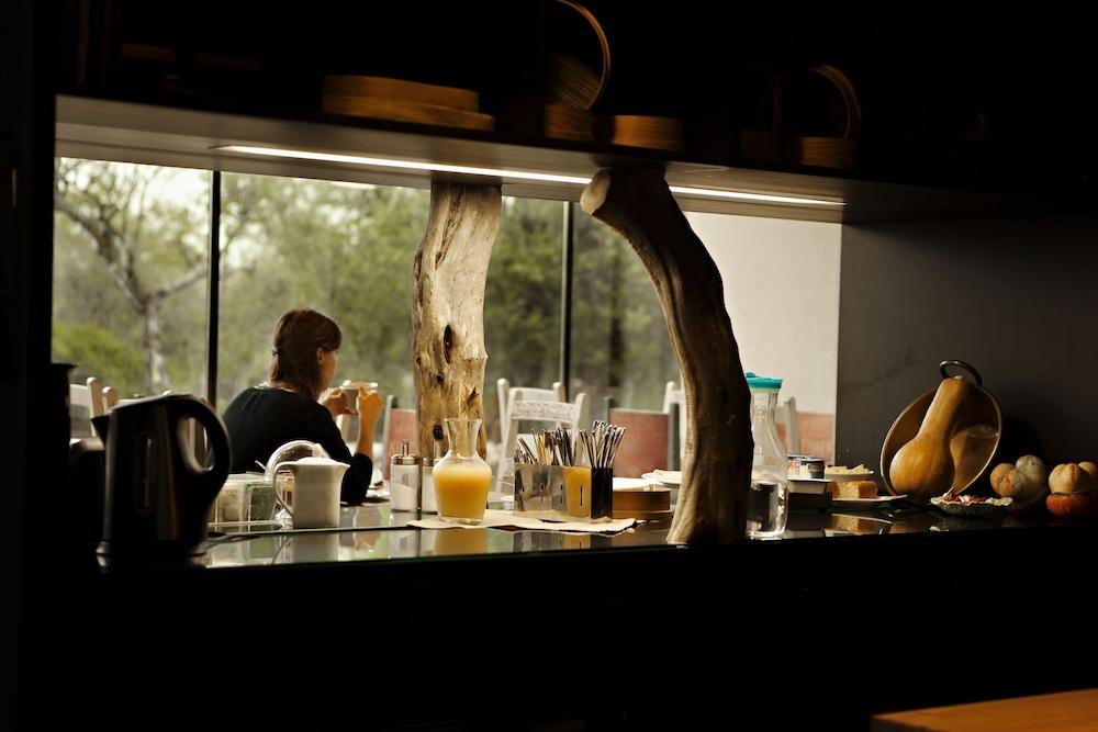 Cooking And Nature - Emotional Hotel Alvados Bagian luar foto